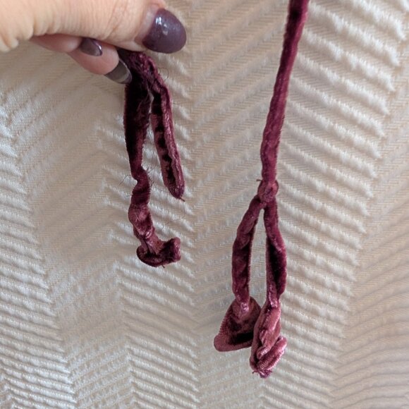 By Anthropologie Gloria Velvet Jogger Pants Size XS Wine Bordeaux Luxe Lounge - Picture 11 of 12